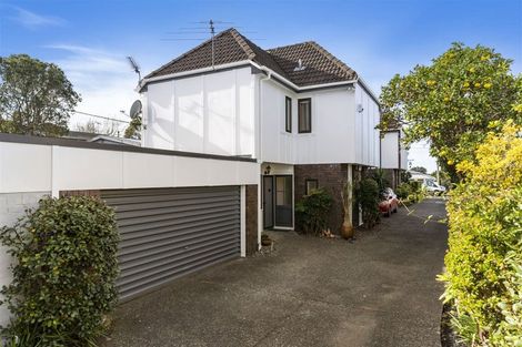 Photo of property in 22b Church Street, Northcote Point, Auckland, 0627