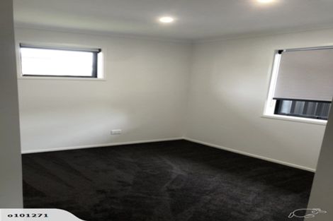 Photo of property in 3/4 Karaka Street, New Lynn, Auckland, 0600