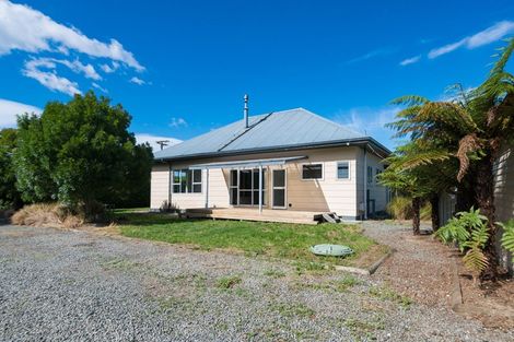 Photo of property in 12 Robinson Street, Grovetown, Blenheim, 7202