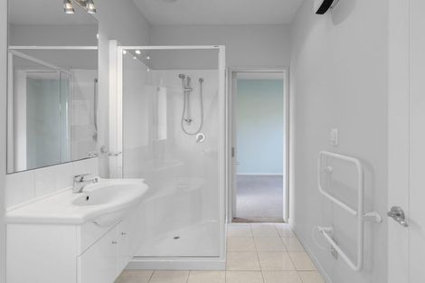 Photo of property in Yaldhurst Courts, 1/372 Yaldhurst Road, Russley, Christchurch, 8042