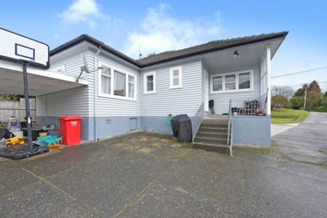 Photo of property in 4 Kopara Grove, Stokes Valley, Lower Hutt, 5019