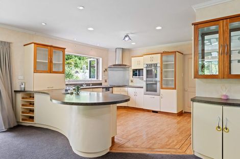 Photo of property in 333 Devon Street West, New Plymouth, 4310