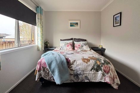 Photo of property in 27 Trauzer Place, Flagstaff, Hamilton, 3210