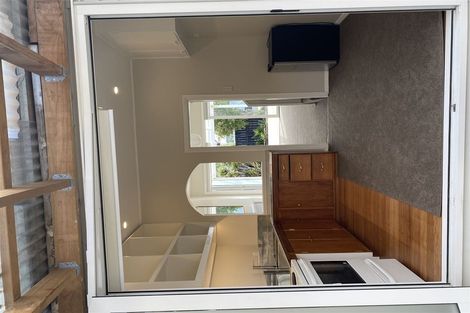 Photo of property in 70 Alverston Street, Waterview, Auckland, 1026