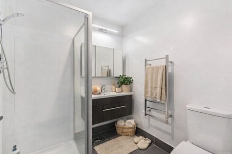 Photo of property in 36 Tahuhu Road, Mount Wellington, Auckland, 1062