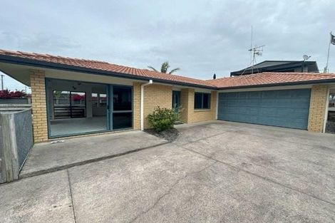 Photo of property in 65a Percy Road, Papamoa Beach, Papamoa, 3118