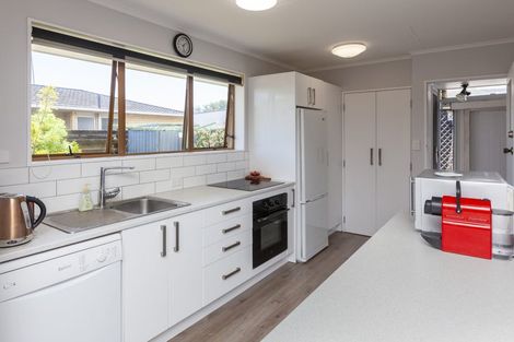 Photo of property in 25a Manawa Avenue, Raumati Beach, Paraparaumu, 5032