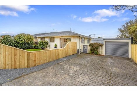 Photo of property in 2/163 Halswell Junction Road, Halswell, Christchurch, 8025