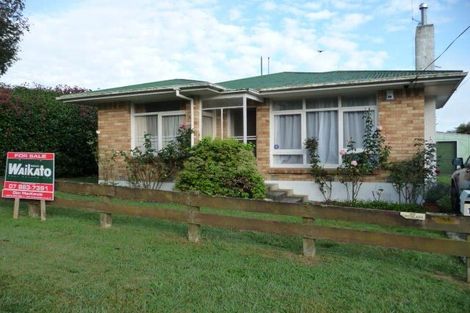 Photo of property in 14 Bear Street, Tirau, 3410