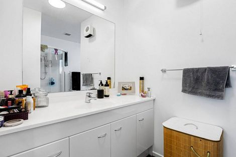 Photo of property in 76 Trafalgar Street, St Albans, Christchurch, 8014