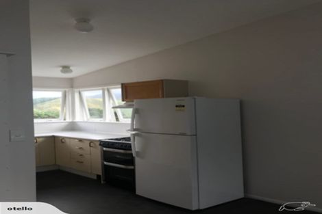 Photo of property in 17 Manitoba Place, Kingston, Wellington, 6021