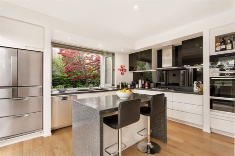 Photo of property in 22 Thornycroft Street, Fendalton, Christchurch, 8052