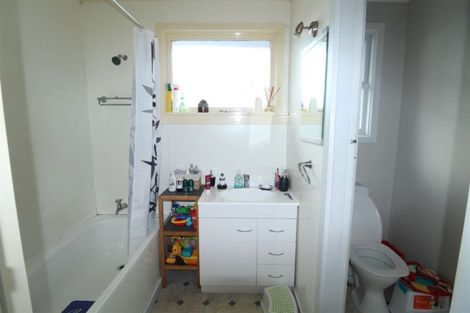 Photo of property in 12 Somerset Street, Watlington, Timaru, 7910