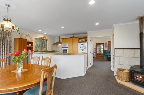 Photo of property in 77 Horndon Street, Darfield, 7571