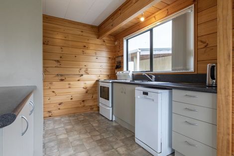 Photo of property in 14 Poihaere Street, Turangi, 3334