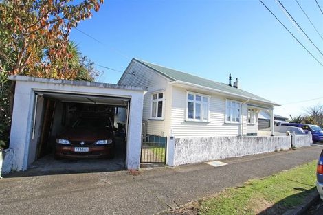 Photo of property in 28 Sanders Avenue, Westown, New Plymouth, 4310