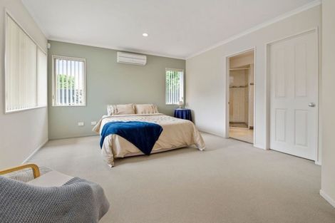 Photo of property in 4 Beverage Place, Rosehill, Papakura, 2113