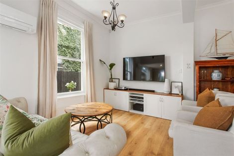 Photo of property in 73 Caledonian Road, St Albans, Christchurch, 8014