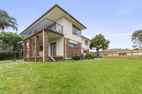 Photo of property in 200 Hill Road, The Gardens, Auckland, 2105