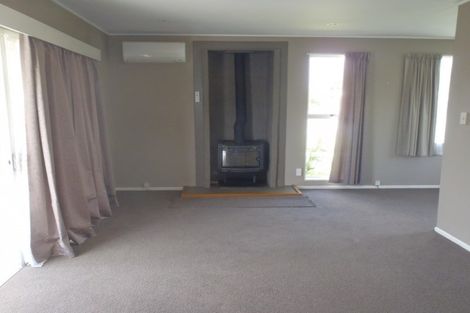 Photo of property in 10 Cook Street, Carters Beach, Westport, 7825