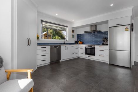 Photo of property in 16 Glen Street, Levin, 5510