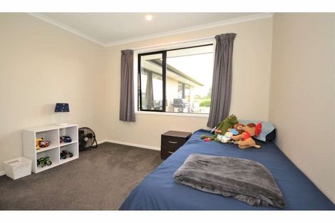 Photo of property in 5 Hoults Way, Kerikeri, 0230