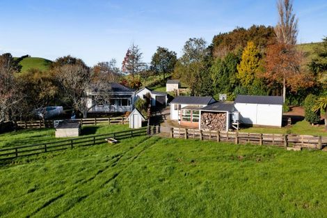 Photo of property in 295 Skinner Road, Bird Road, Stratford, 4393