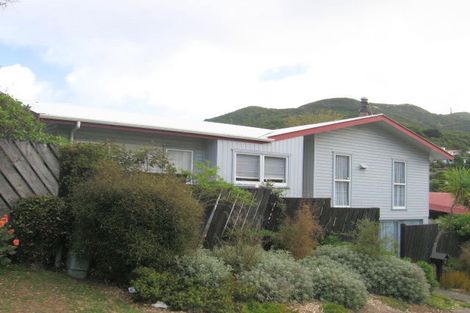 Photo of property in 4 Hazlewood Avenue, Karori, Wellington, 6012