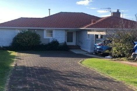 Photo of property in 35 Takutai Avenue, Half Moon Bay, Auckland, 2012