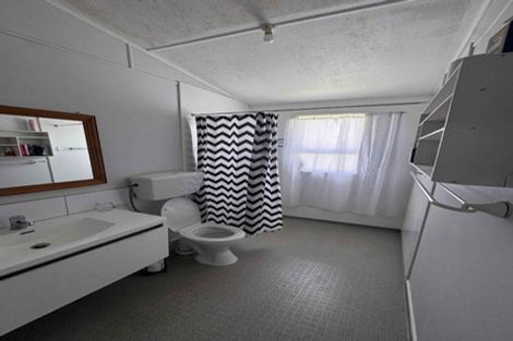 Photo of property in 4 Coleman Avenue, Waverley, 4591