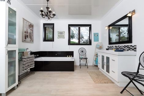 Photo of property in 543 Mataro Road, Onaero, Urenui, 4375