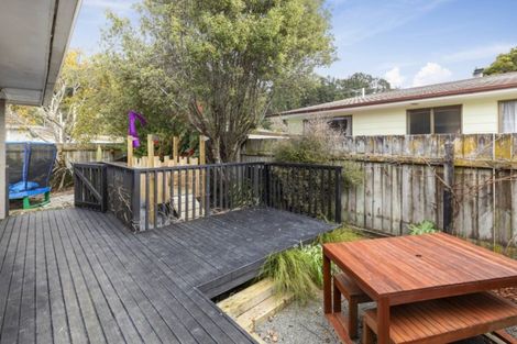 Photo of property in 1/15 Lane Street, Wallaceville, Upper Hutt, 5018
