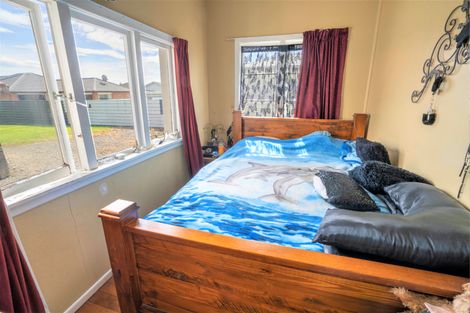 Photo of property in 33 Morton Street, Georgetown, Invercargill, 9812