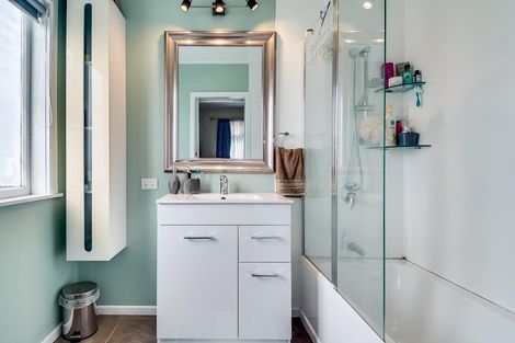 Photo of property in 215 Nottingley Road, Frimley, Hastings, 4120