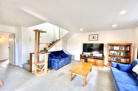 Photo of property in 2/719 Fergusson Drive, Elderslea, Upper Hutt, 5018