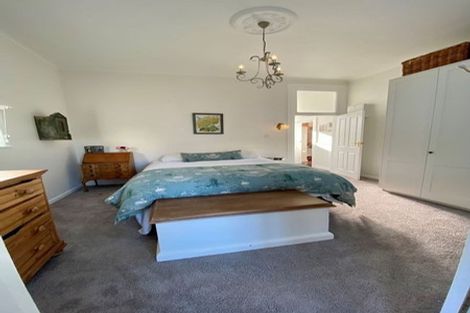 Photo of property in 49 Aurora Terrace, Kelburn, Wellington, 6012