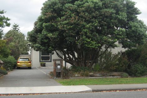 Photo of property in 56 Matatua Road, Raumati Beach, Paraparaumu, 5032