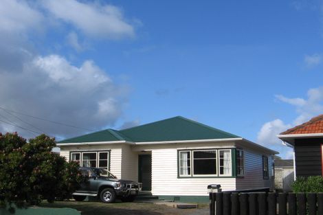 Photo of property in 37 East Street, Petone, Lower Hutt, 5012