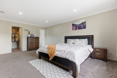 Photo of property in 9 Kereru Place, Pyes Pa, Tauranga, 3112
