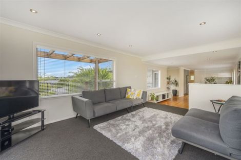 Photo of property in 6 Charles Crescent, Beerescourt, Hamilton, 3200