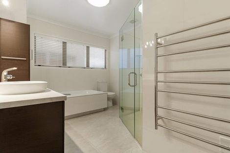 Photo of property in 9 Argo Drive, Half Moon Bay, Auckland, 2012