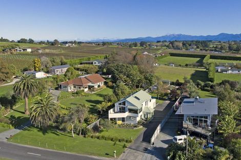 Photo of property in 14 Cliff Road, Tasman, Upper Moutere, 7173
