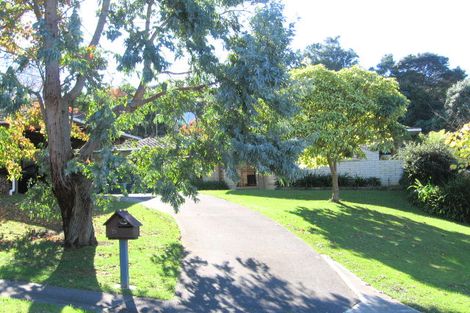 Photo of property in 16 Coromandel Crescent, Mairangi Bay, Auckland, 0630