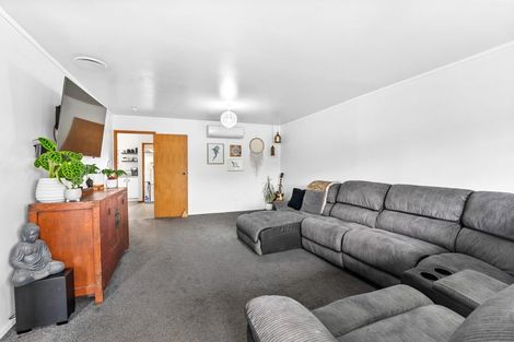 Photo of property in 1/18 Cairnfield Road, Kensington, Whangarei, 0112