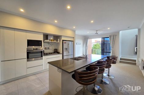 Photo of property in 13 William Stratton Lane, Hobsonville, Auckland, 0616