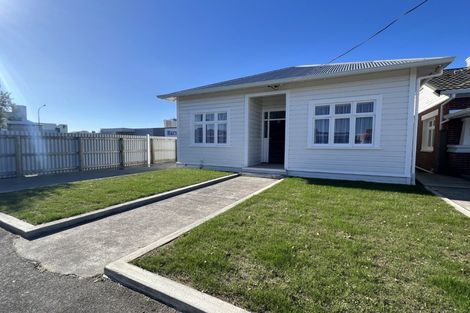 Photo of property in 27-29 Andrew Young Street, Palmerston North, 4410