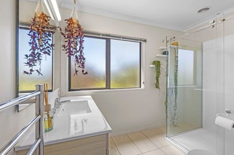 Photo of property in 158 Dunbars Road, Halswell, Christchurch, 8025