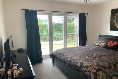 Photo of property in 47 Japonica Drive, Beach Haven, Auckland, 0626