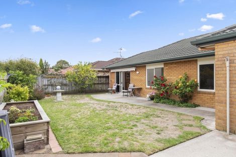 Photo of property in 32 Mcleod Place, Papamoa Beach, Papamoa, 3118