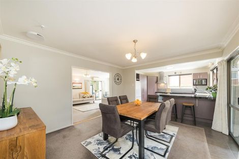 Photo of property in 9 Dunsinane Place, Marton, 4710